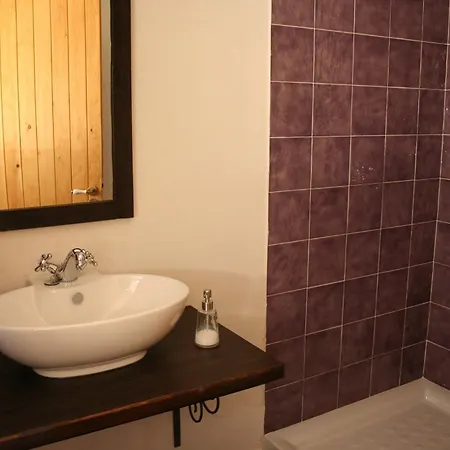 Country house La Nogala Dobro