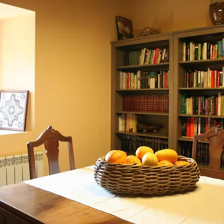 Kır Evi La Nogala Dobro